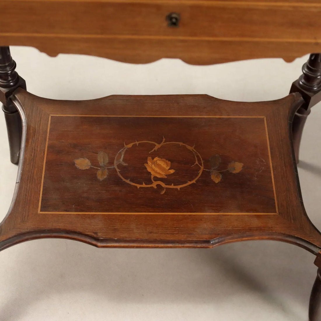 Antique Small Table Various Wood Essences England XX Century - England, Early XX Century | Antiques | Side & Coffee Tables