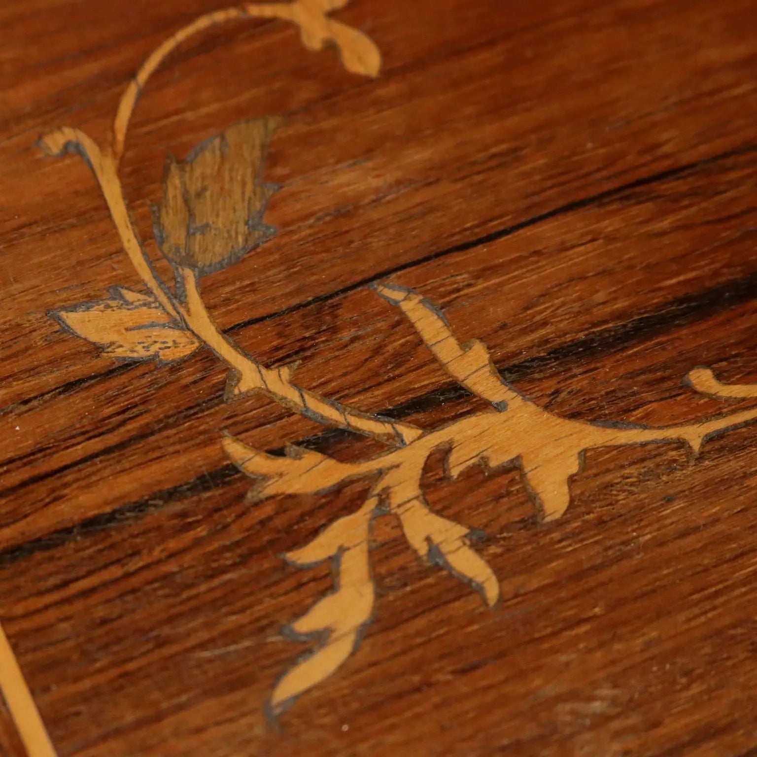 Antique Small Table Various Wood Essences England XX Century - England, Early XX Century | Antiques | Side & Coffee Tables