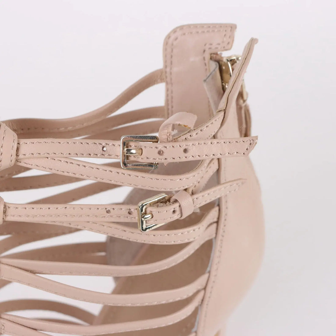 Second-Hand Guess Sandals Leather N. 6 USA - N. 8 | Clothing | Summer Accessories
