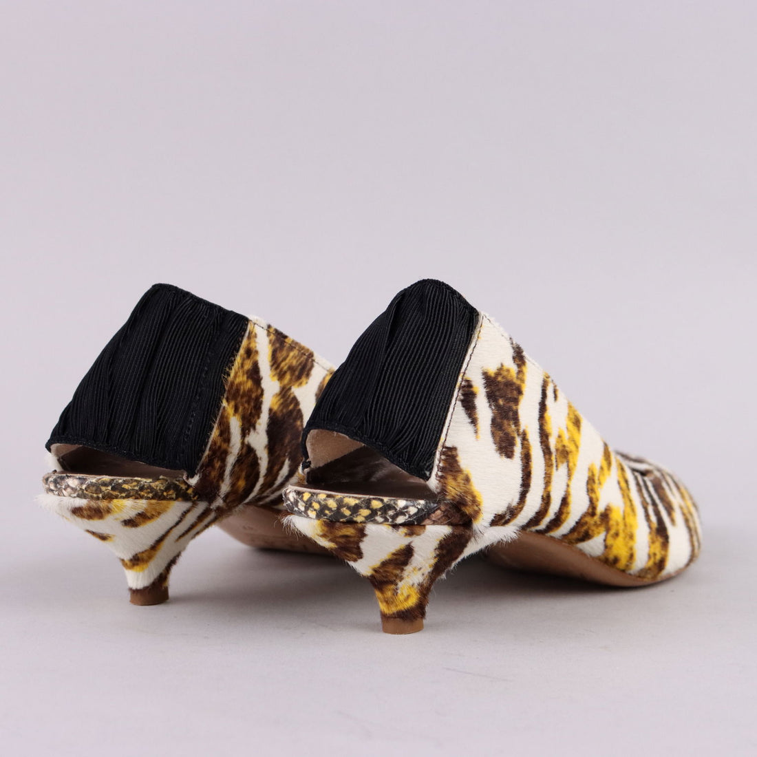 Second Hand AGL Shoes Slingback Animalier Printed Leather UK Size 4,5 - UK Size 4,5 | Clothing & House Linens  Second hand