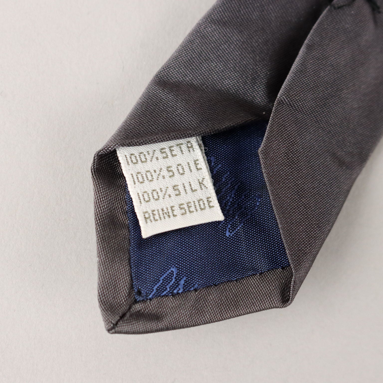  | Clothing & House Linens  Second hand