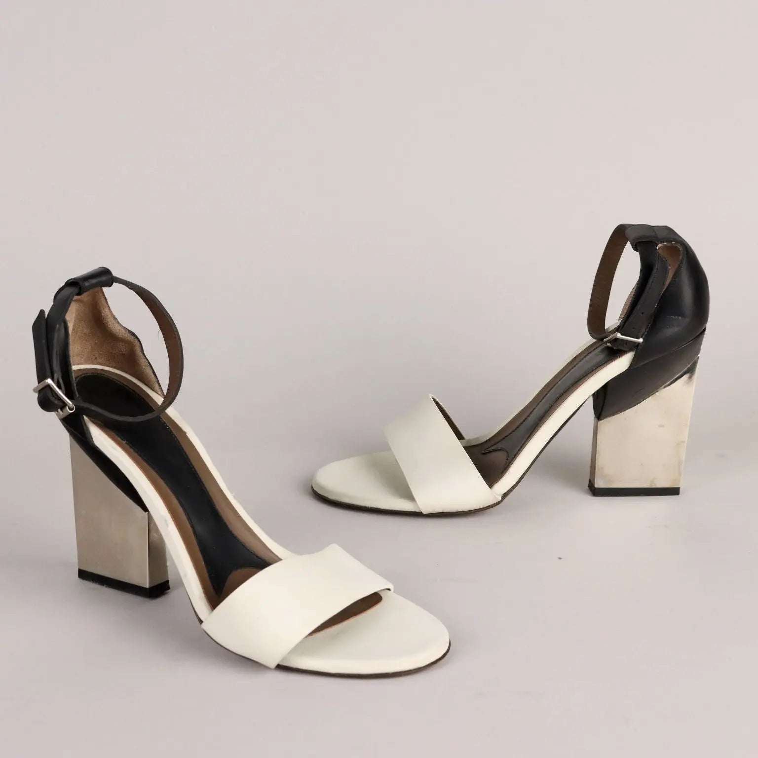 Marni Black and White Sandals Leather Second Hand UK Size 6 - UK Size 6 | Clothing & House Linens | Second hand