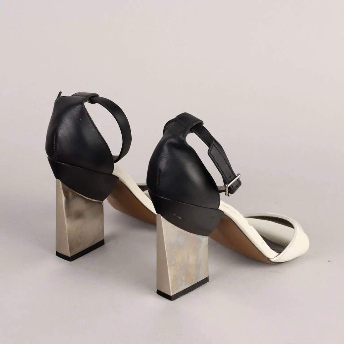 Marni Black and White Sandals Leather Second Hand UK Size 6 - UK Size 6 | Clothing & House Linens | Second hand