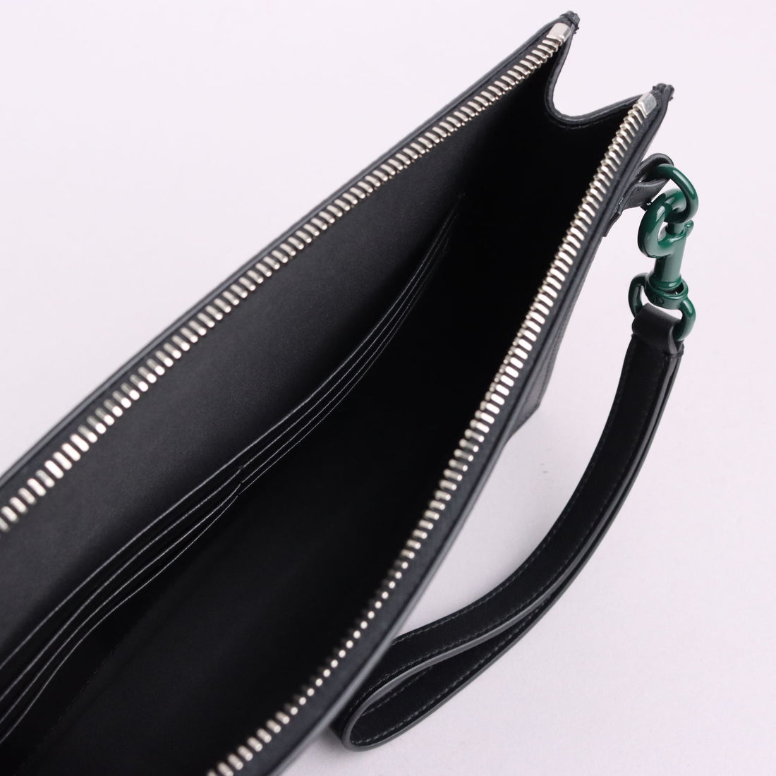  | Clothing & House Linens  Second hand