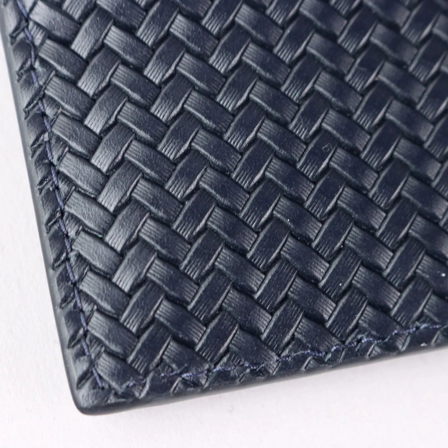 Giorgio Armani Card Holder Genuine Leather Italy Second Hand - Genuine Leather | Clothing & House Linens | Second hand