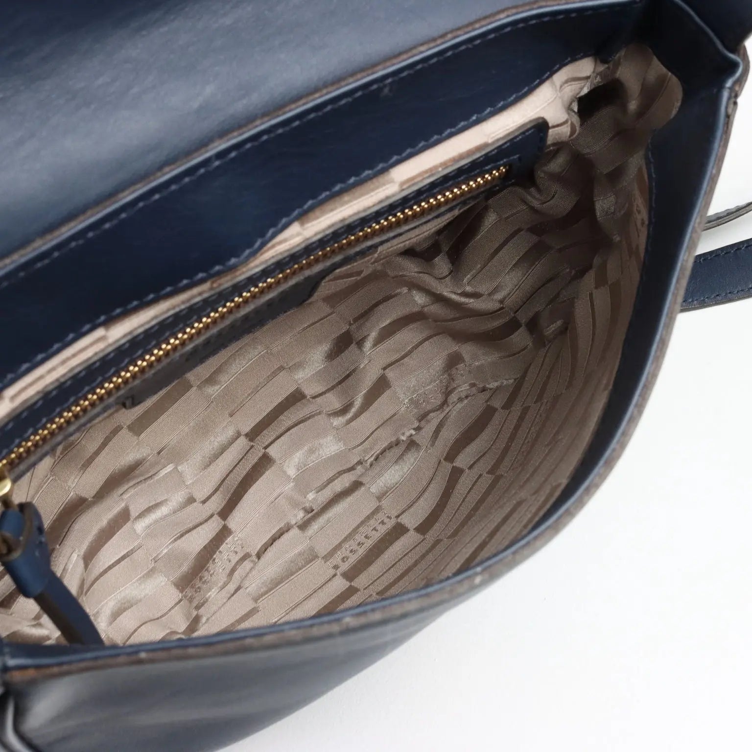 Fratelli Rossetti Shoulder Bag Blue Leather Second Hand Italy | Clothing & House Linens | Second hand