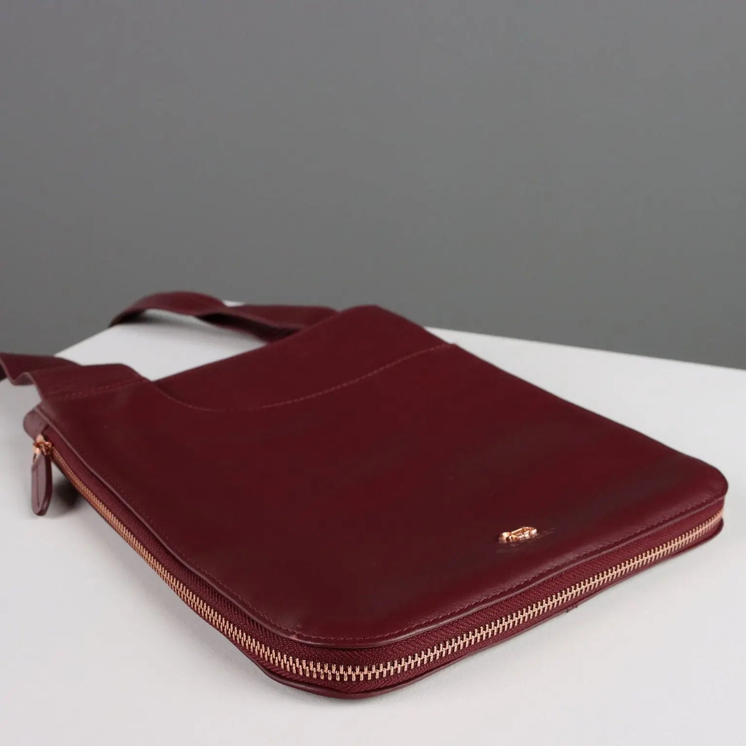 Radley Shoulder Bag Pockets Genuine Leather United Kingdom Original - Genuine Leather | Clothing & House Linens | Second hand