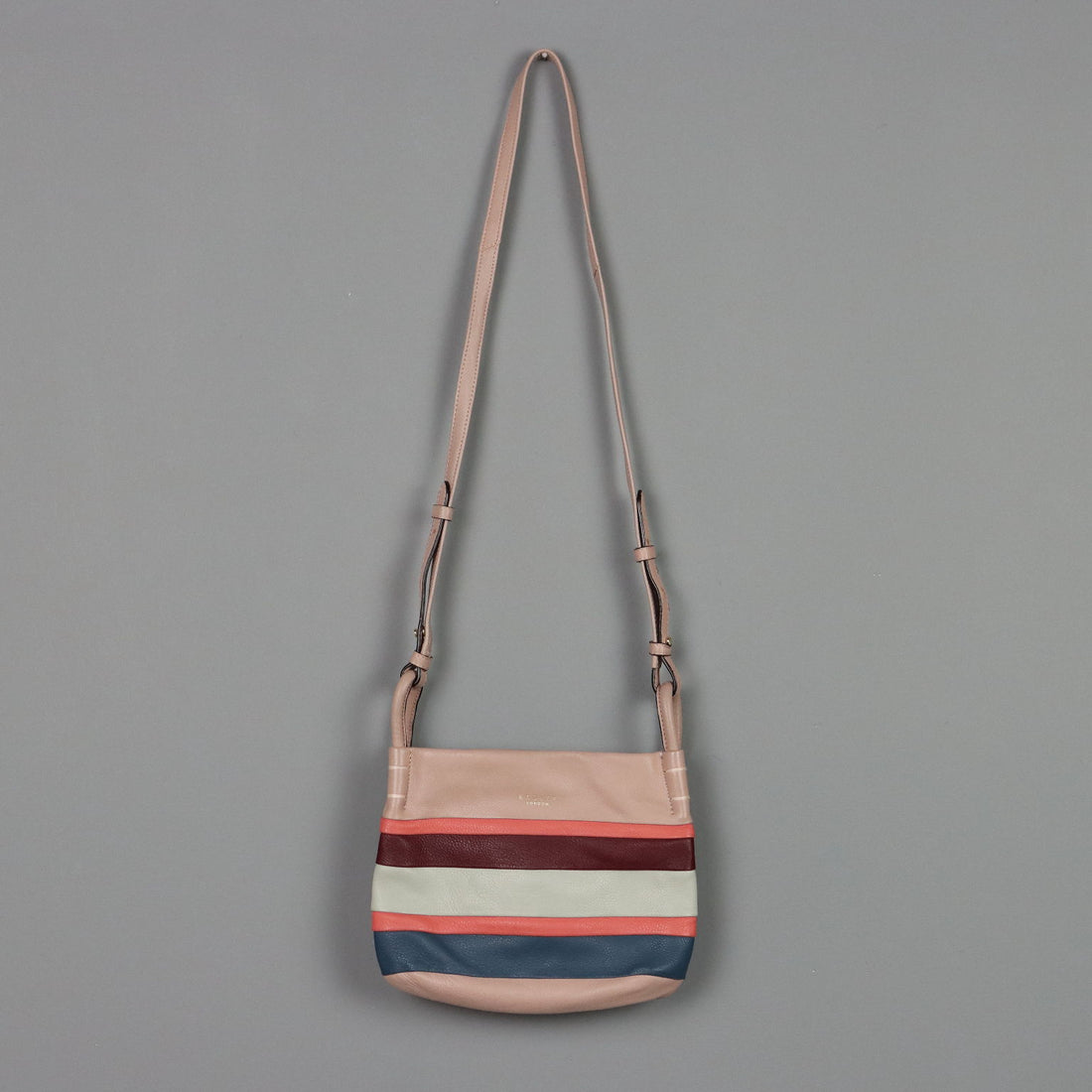  | Clothing & House Linens  Second hand