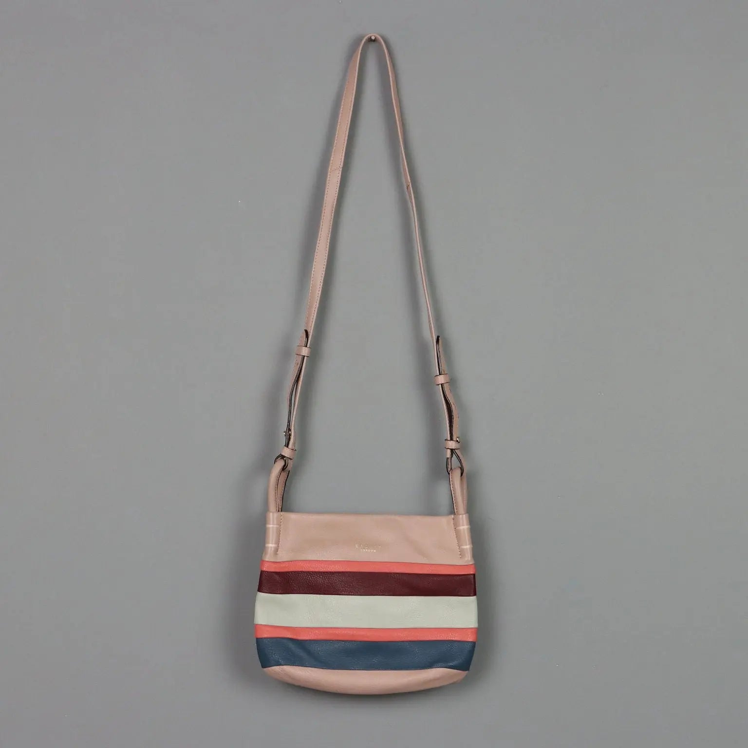 Radley Set Shoulder Bag and Wallet Second Hand Leather - Genuine Leather | Clothing & House Linens | Second hand