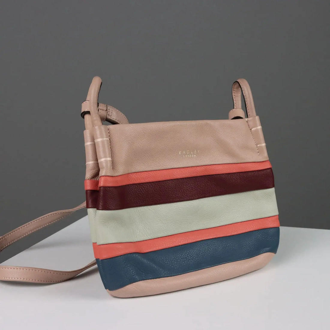 Radley Set Shoulder Bag and Wallet Second Hand Leather - Genuine Leather | Clothing & House Linens | Second hand