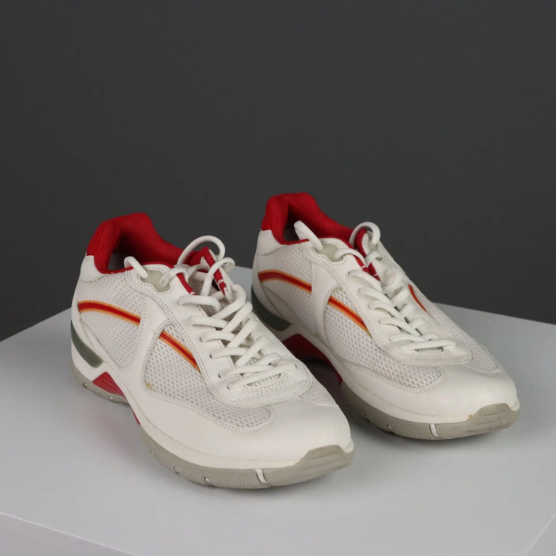 Prada Sneakers Leather Fabric Linea Rossa UK Size 7,5 Second Hand - UK Size 7.5 | Clothing & House Linens | Second hand