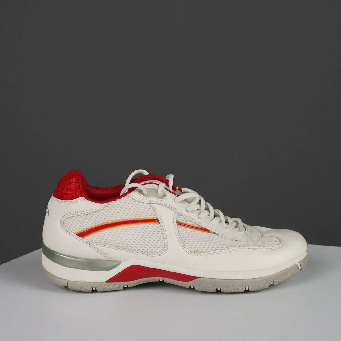 Prada Sneakers Leather Fabric Linea Rossa UK Size 7,5 Second Hand - UK Size 7.5 | Clothing & House Linens | Second hand