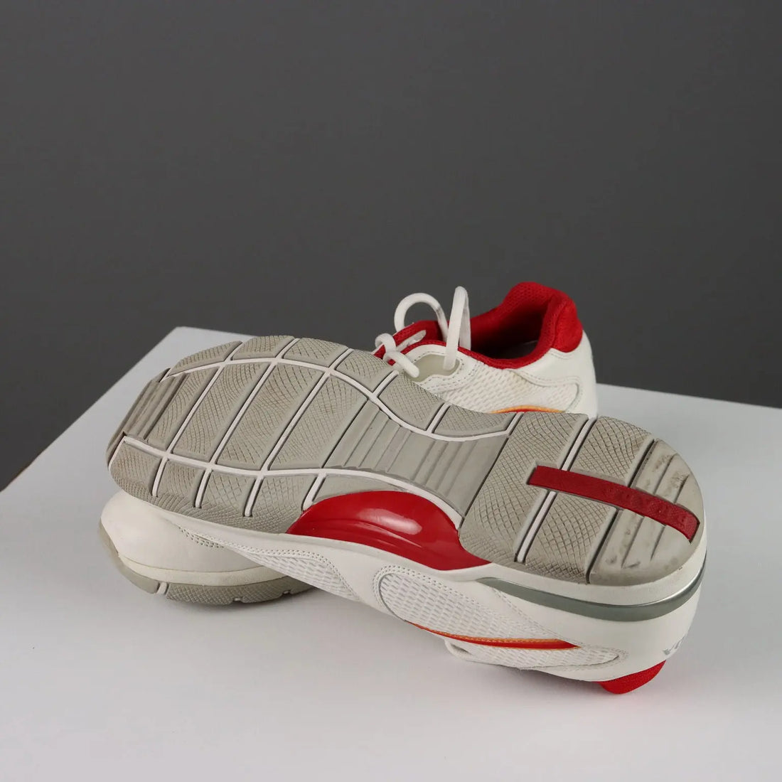 Prada Sneakers Leather Fabric Linea Rossa UK Size 7,5 Second Hand - UK Size 7.5 | Clothing & House Linens | Second hand