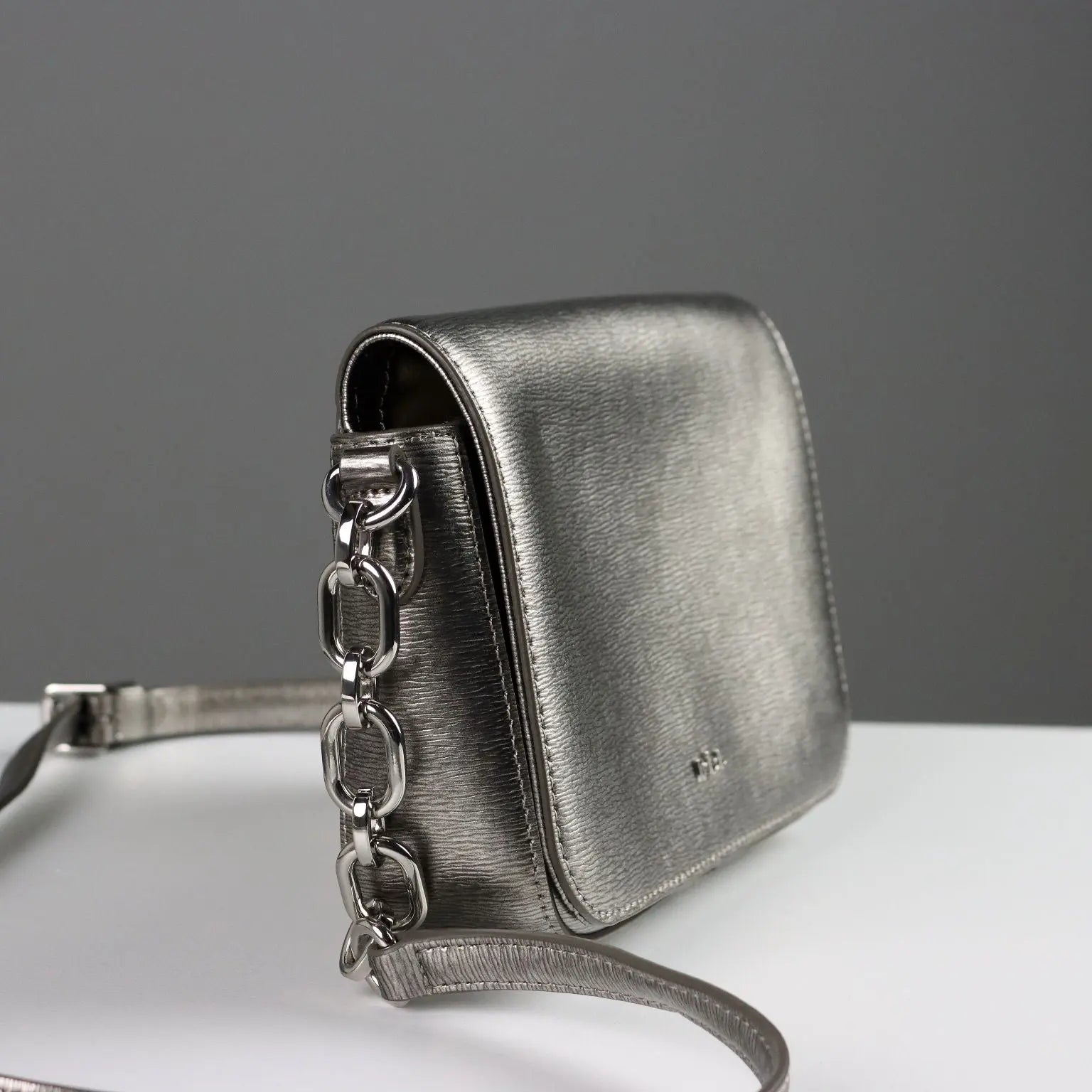 Ralph Lauren Shoulder Bag Second Hand Leather Pockets USA - Genuine Leather | Clothing & House Linens | Second hand