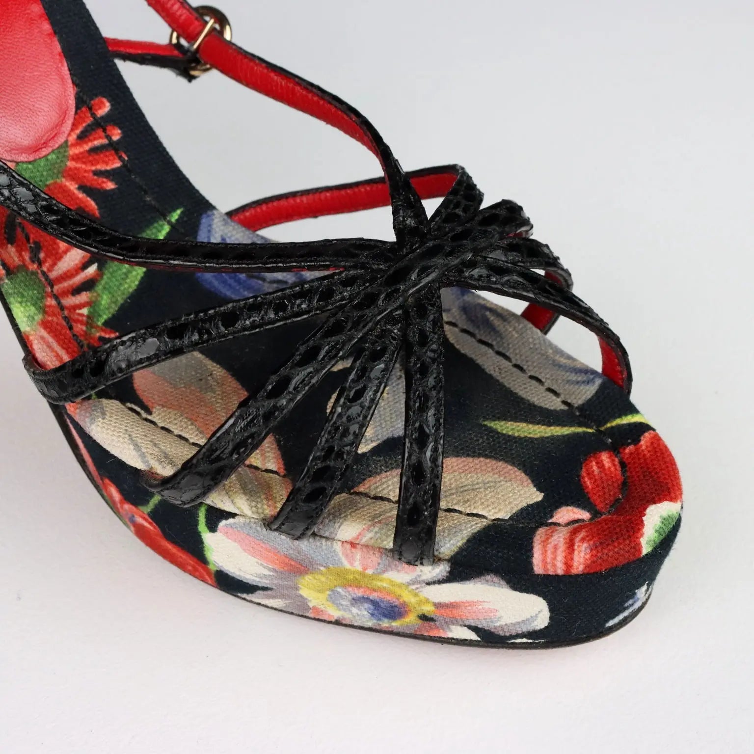 Dolce & Gabbana Sandals Leather Fabric UK Size 5 Second Hand Italy - UK Size 5 | Clothing & House Linens | Second hand
