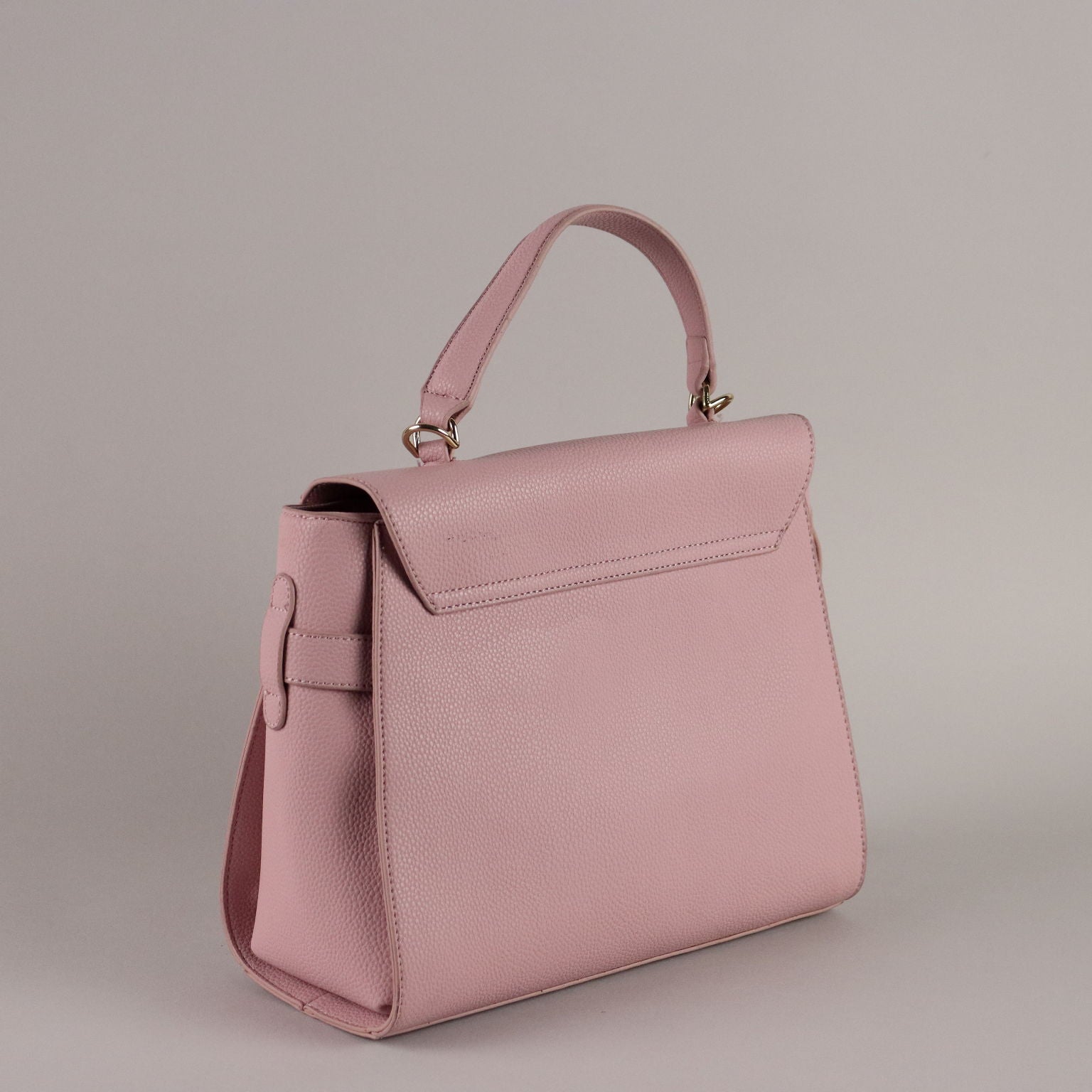  | Clothing & House Linens  Second hand