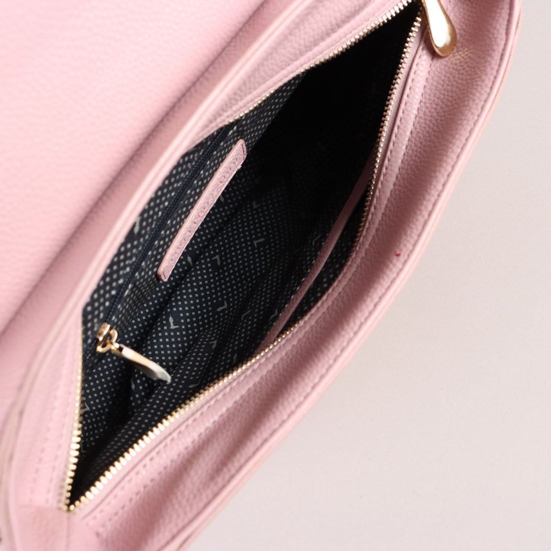  | Clothing & House Linens  Second hand