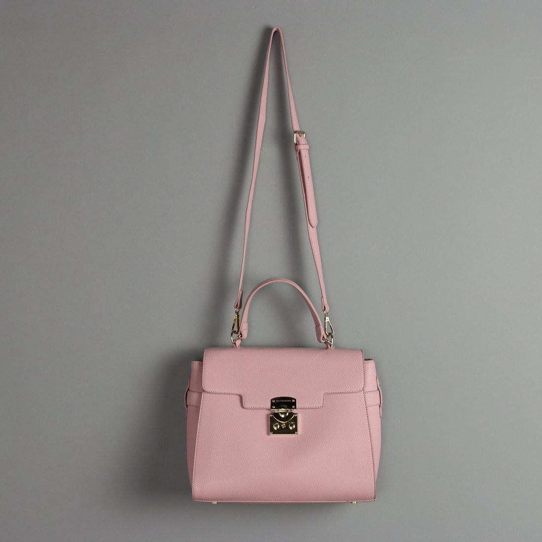  | Clothing & House Linens  Second hand