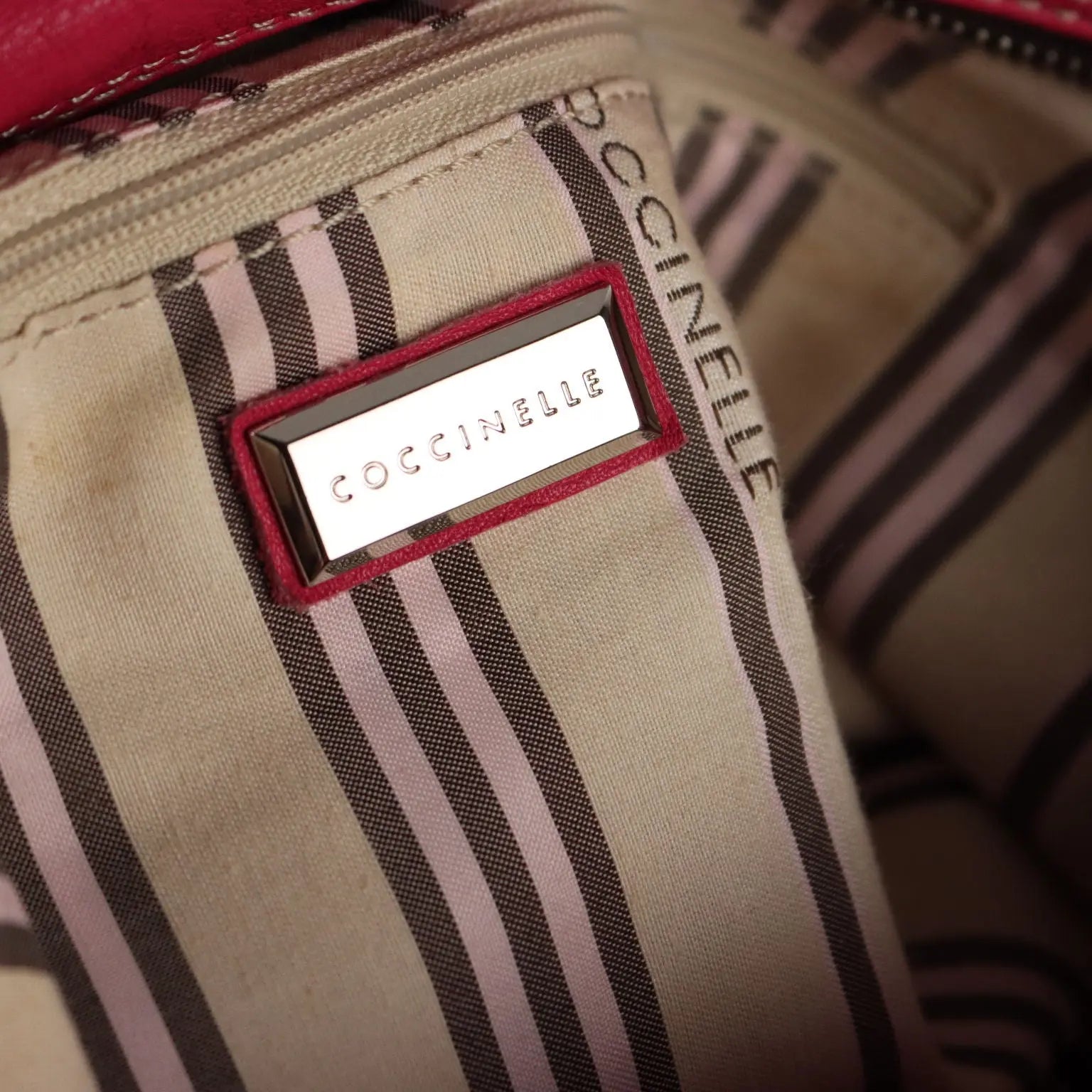Coccinelle Bag Genuine Leather Second Hand Italy - Genuine Leather | Clothing & House Linens | Second hand