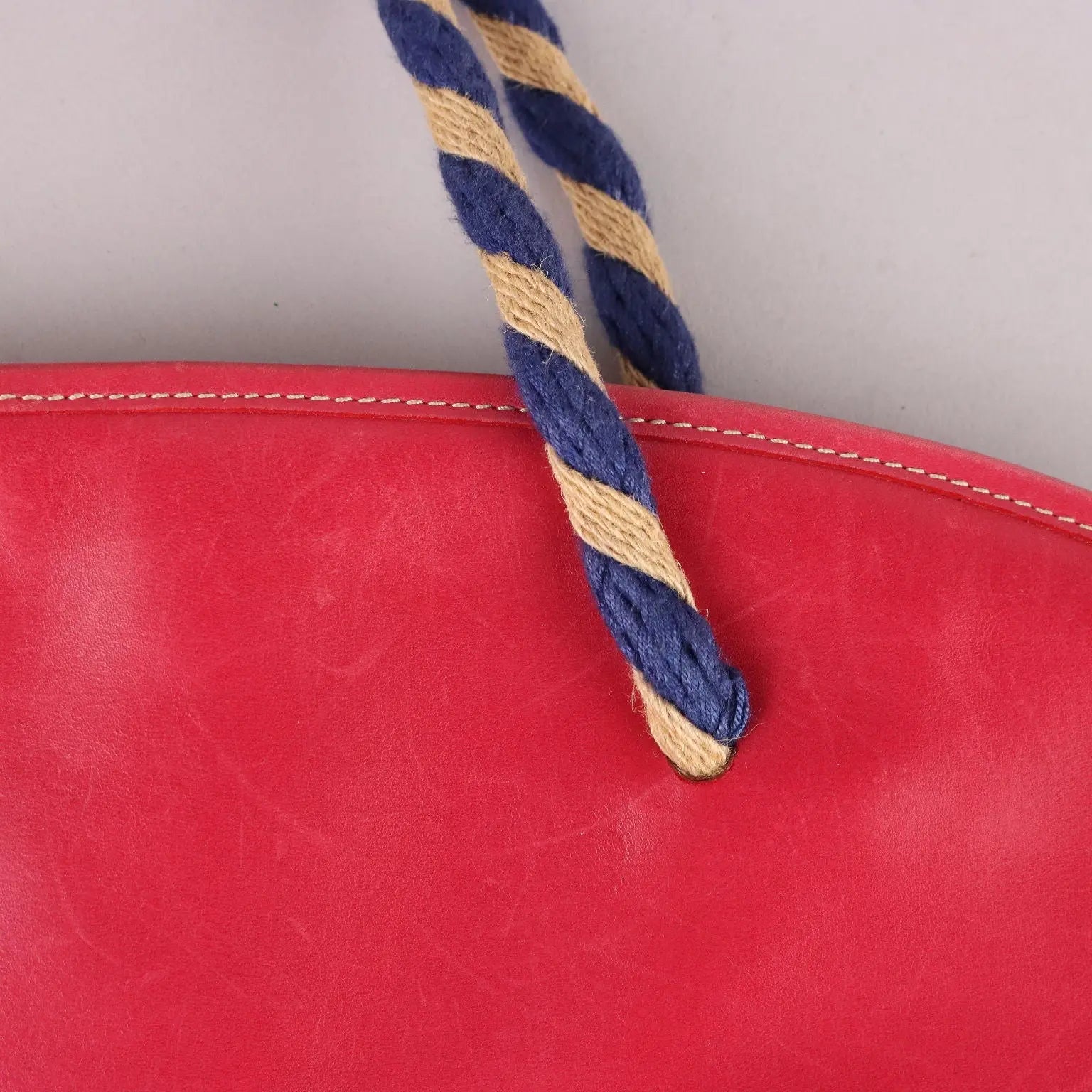 Marni Handbag Half-Moon Shaped Nappa Leather Second Hand - Genuine Leather | Clothing & House Linens | Second hand