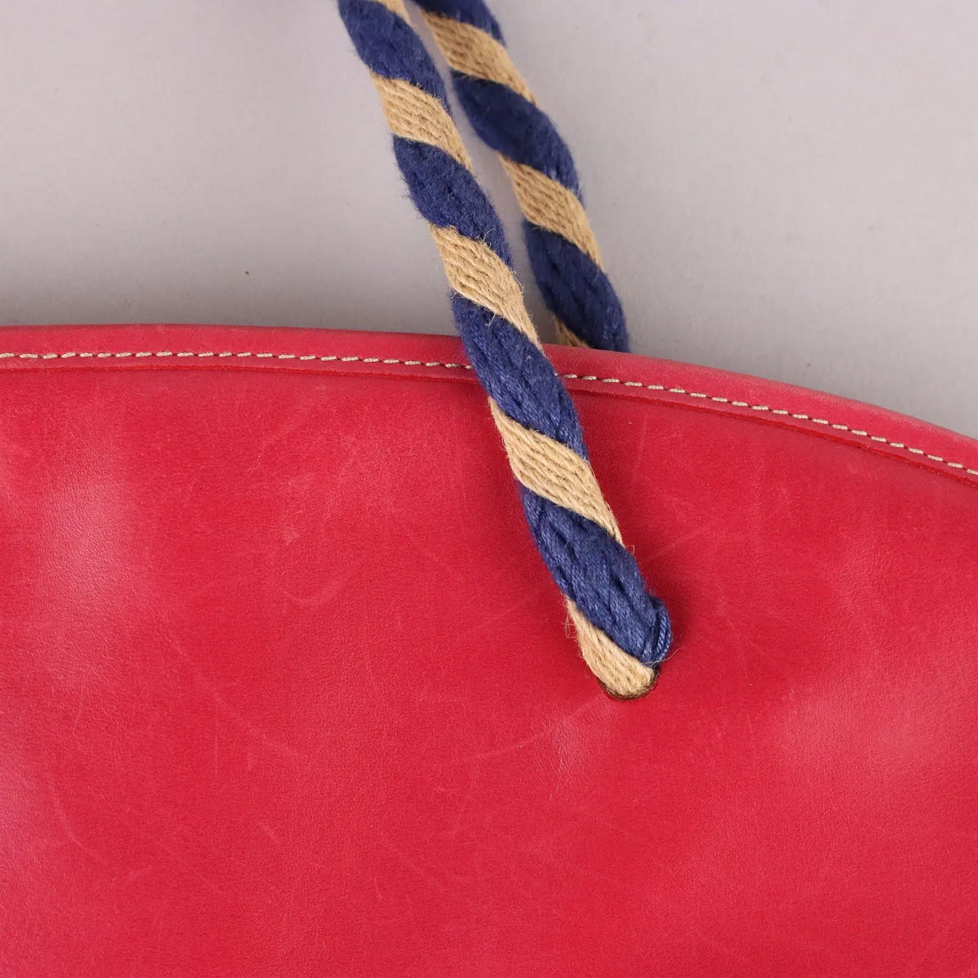 Marni Handbag Half-Moon Shaped Nappa Leather Second Hand - Genuine Leather | Clothing & House Linens | Second hand