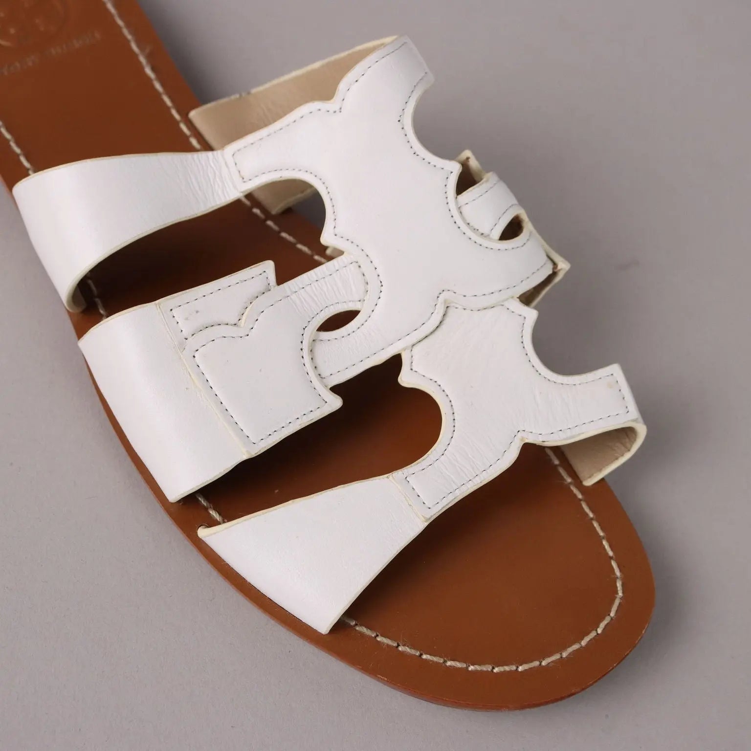Tory Burch Slippers Second Hand Leather UK Size 7 United States - UK Size 7 | Clothing & House Linens | Second hand