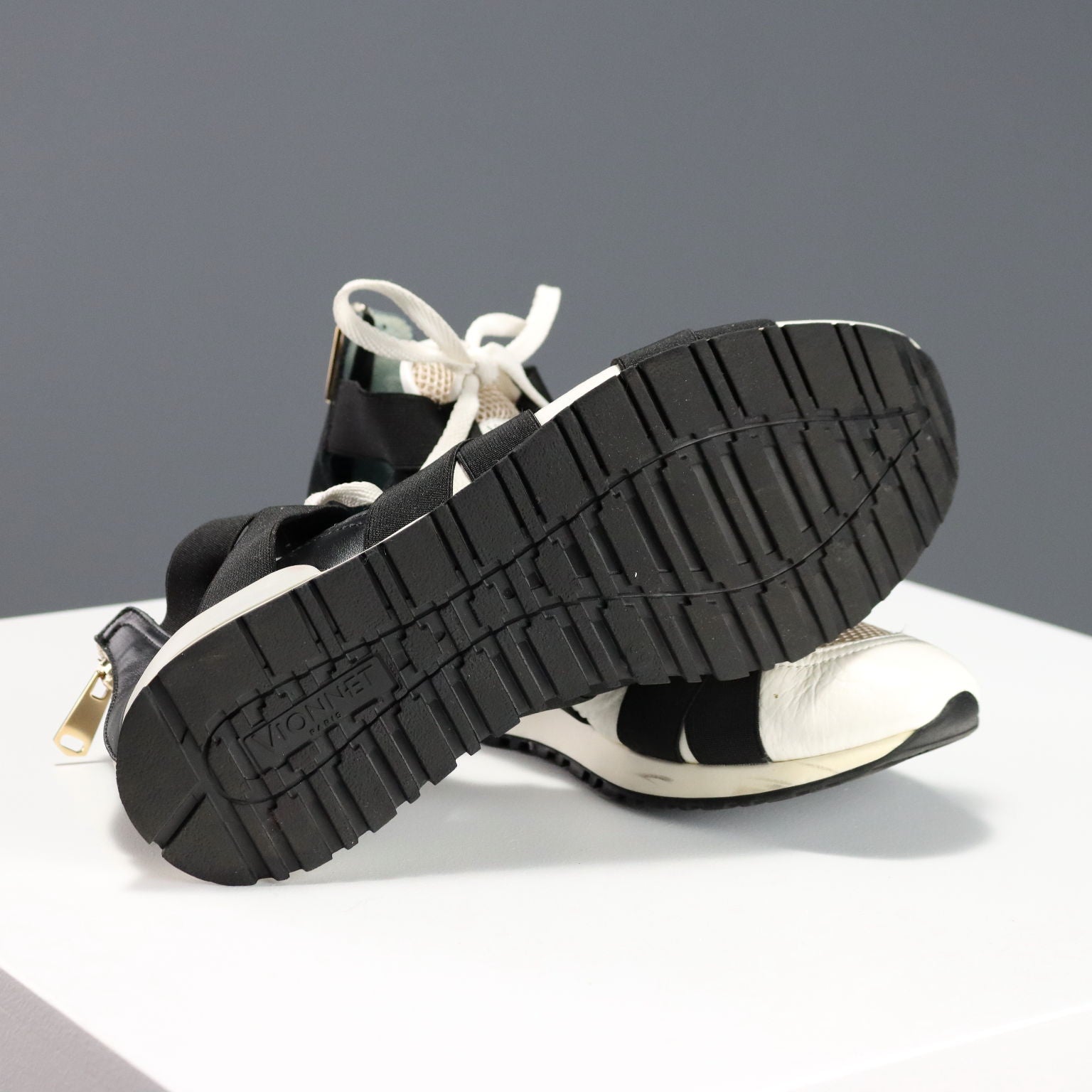  | Clothing & House Linens  Second hand