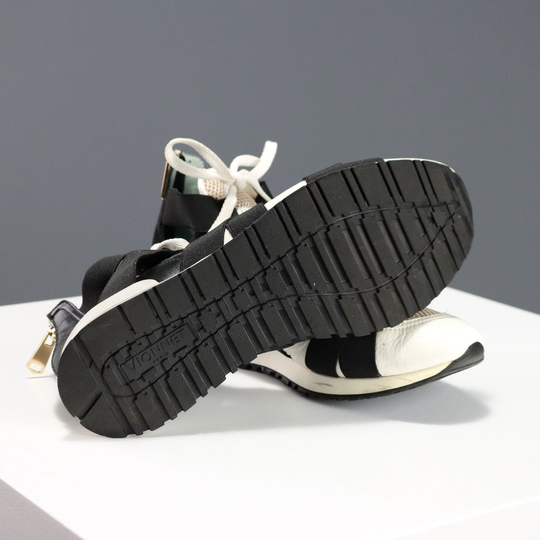  | Clothing & House Linens  Second hand