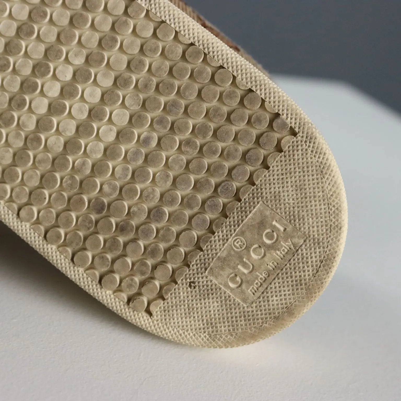 Gucci Ballerina Shoes Leather Fabric Second Hand Size 2.5 Dust Bag - UK Size 2,5 | Clothing & House Linens | Second hand