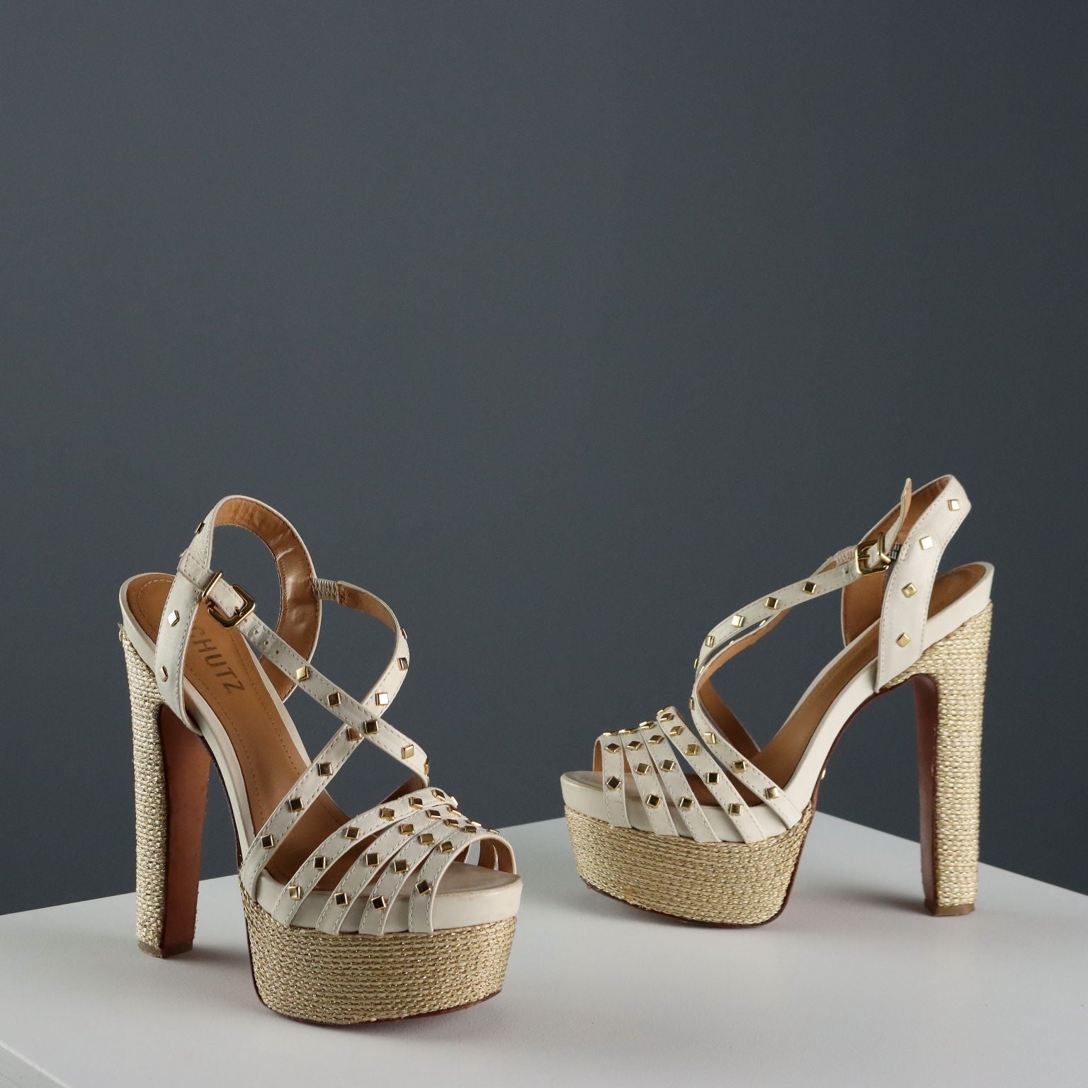  | Clothing & House Linens  Second hand