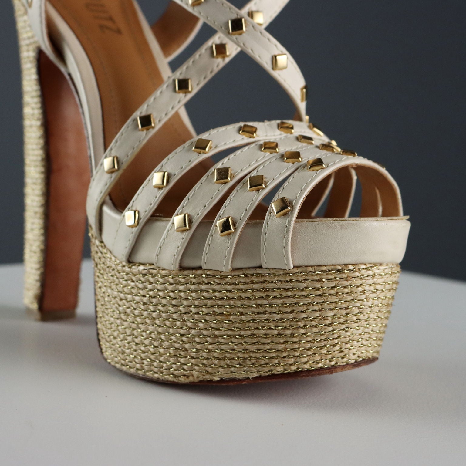  | Clothing & House Linens  Second hand