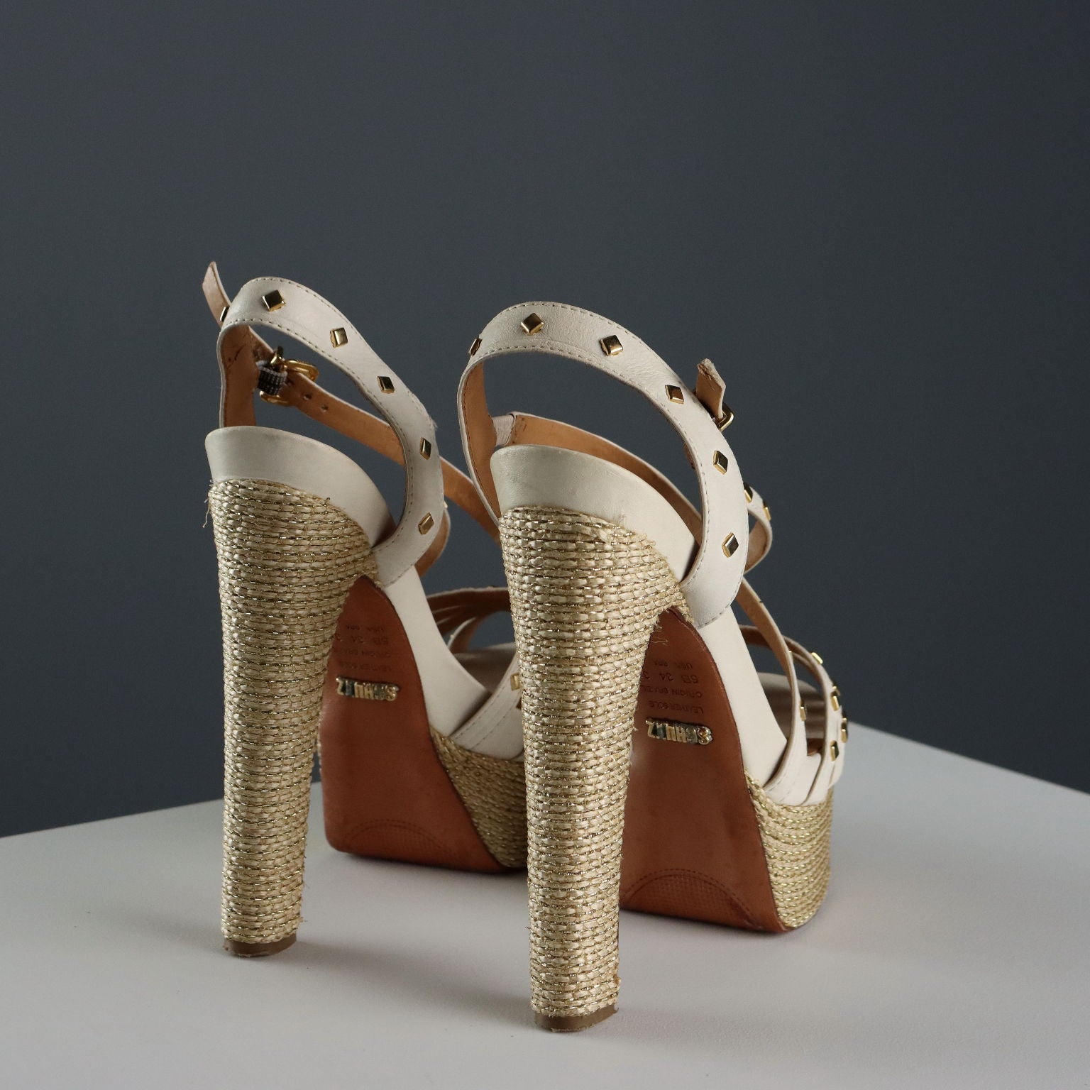  | Clothing & House Linens  Second hand