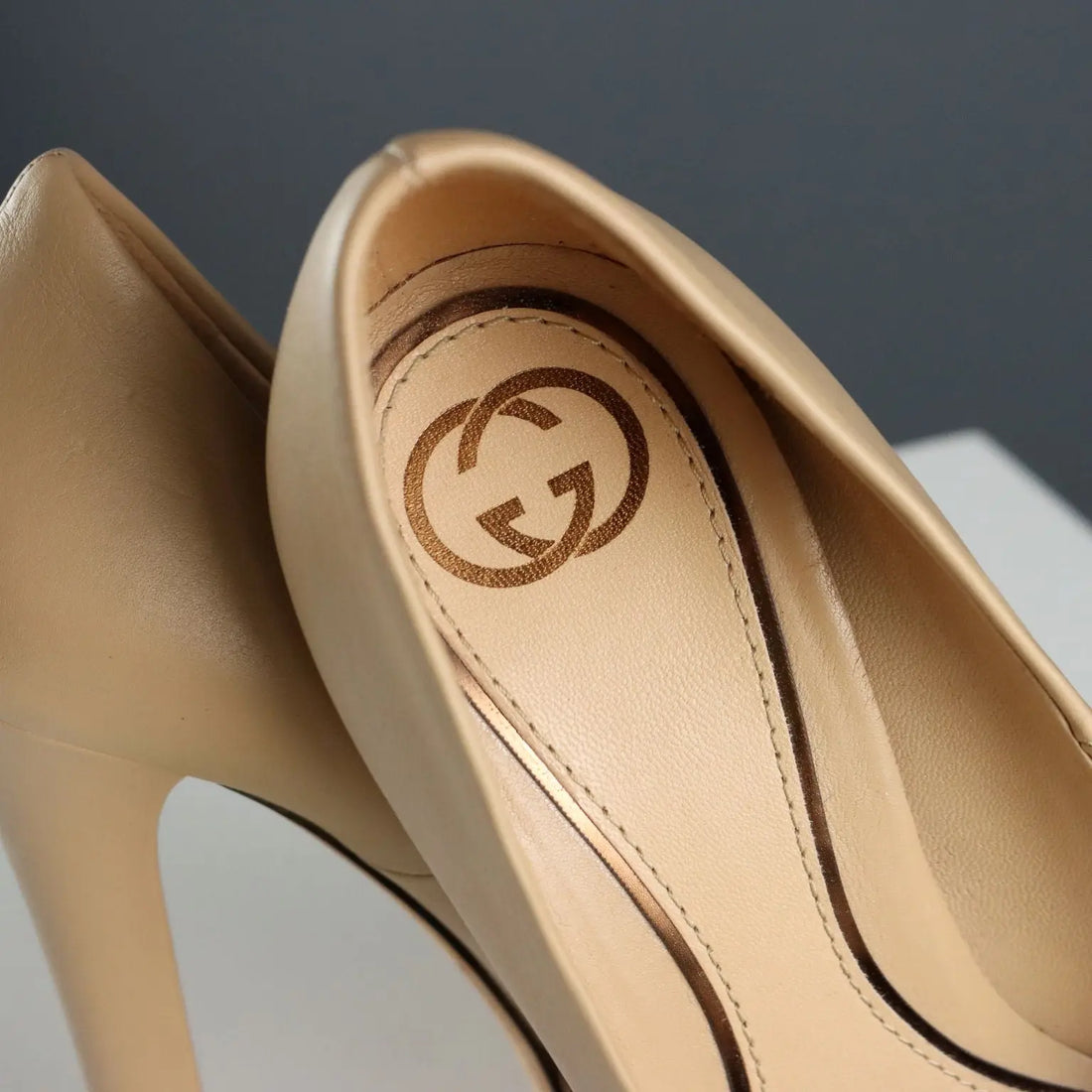 Gucci Heel Shoes Beige Leather UK Size 3 Second Hand Italy - UK Size 3 | Clothing & House Linens | Second hand