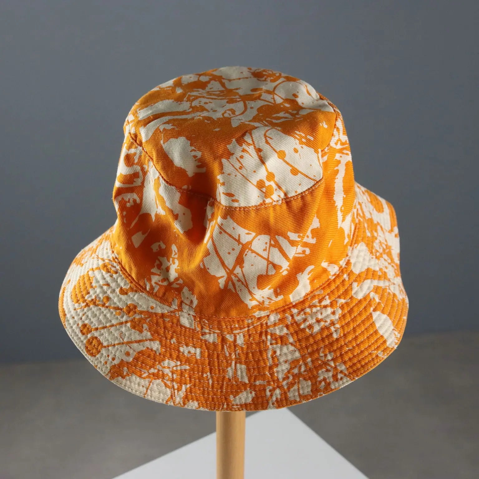 Hermès Cheval Surprise Hat Second Hand Cotton Linen France - Cotton and Linen | Clothing & House Linens | Second hand