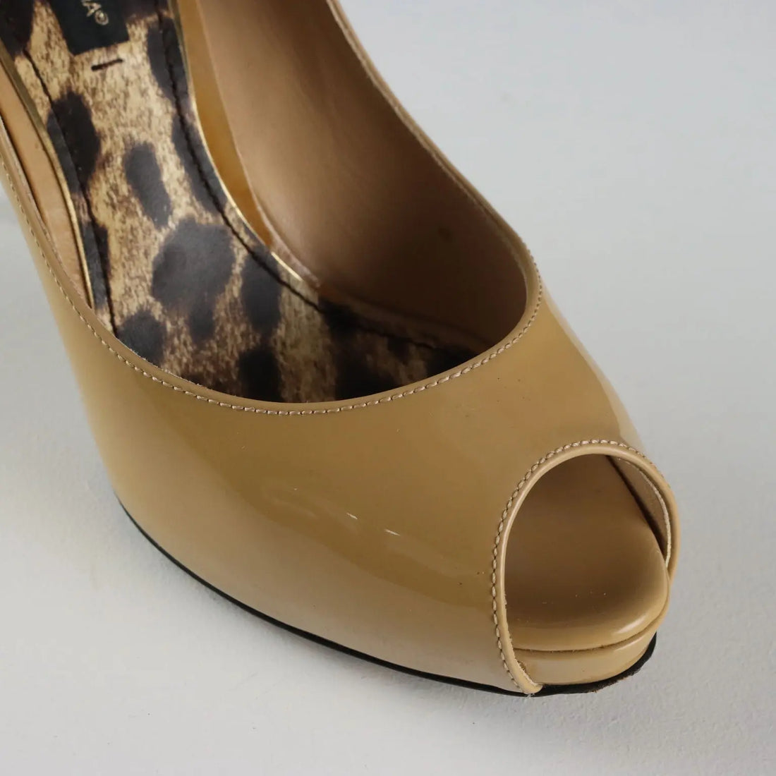 Dolce & Gabbana Open Toe Shoes Leather Sandy UK Size 3 - UK Size 3 | Clothing & House Linens | Second hand