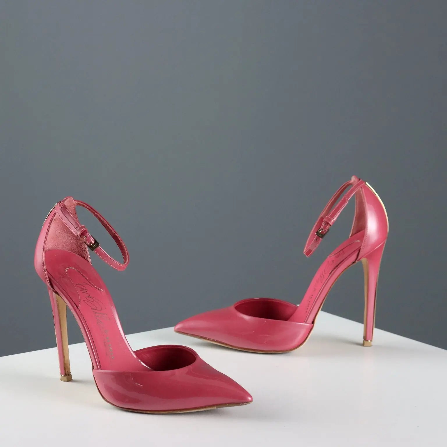 Le Silla Mary Jane Shoes Second Hand UK Size 3,5 Italy Dust Bag - UK Size 3,5 | Clothing & House Linens | Second hand