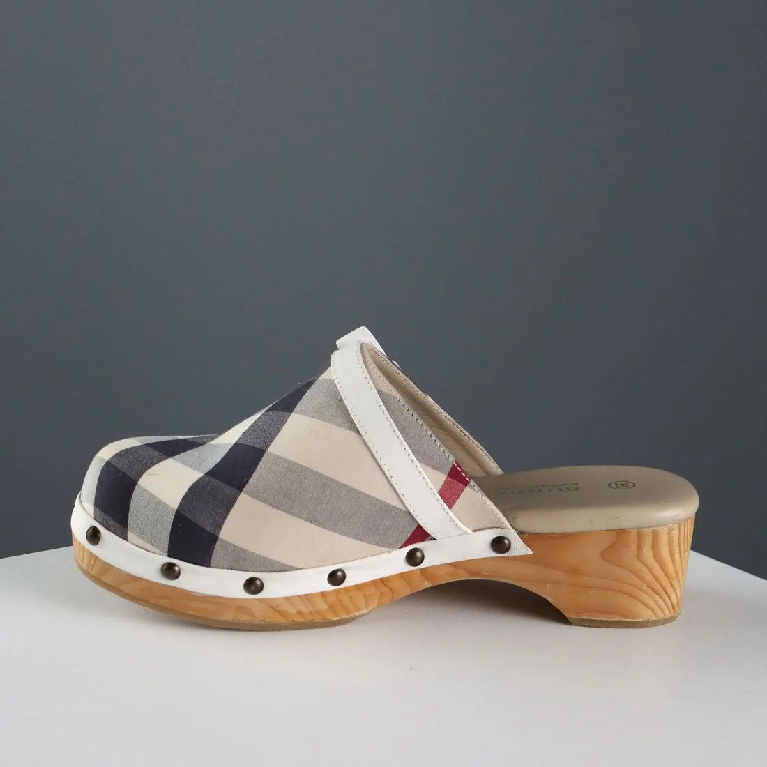Burberry Clogs Wood Leather Fabric UK Size 3 Second Hand UK - UK Size 3 | Clothing & House Linens | Second hand
