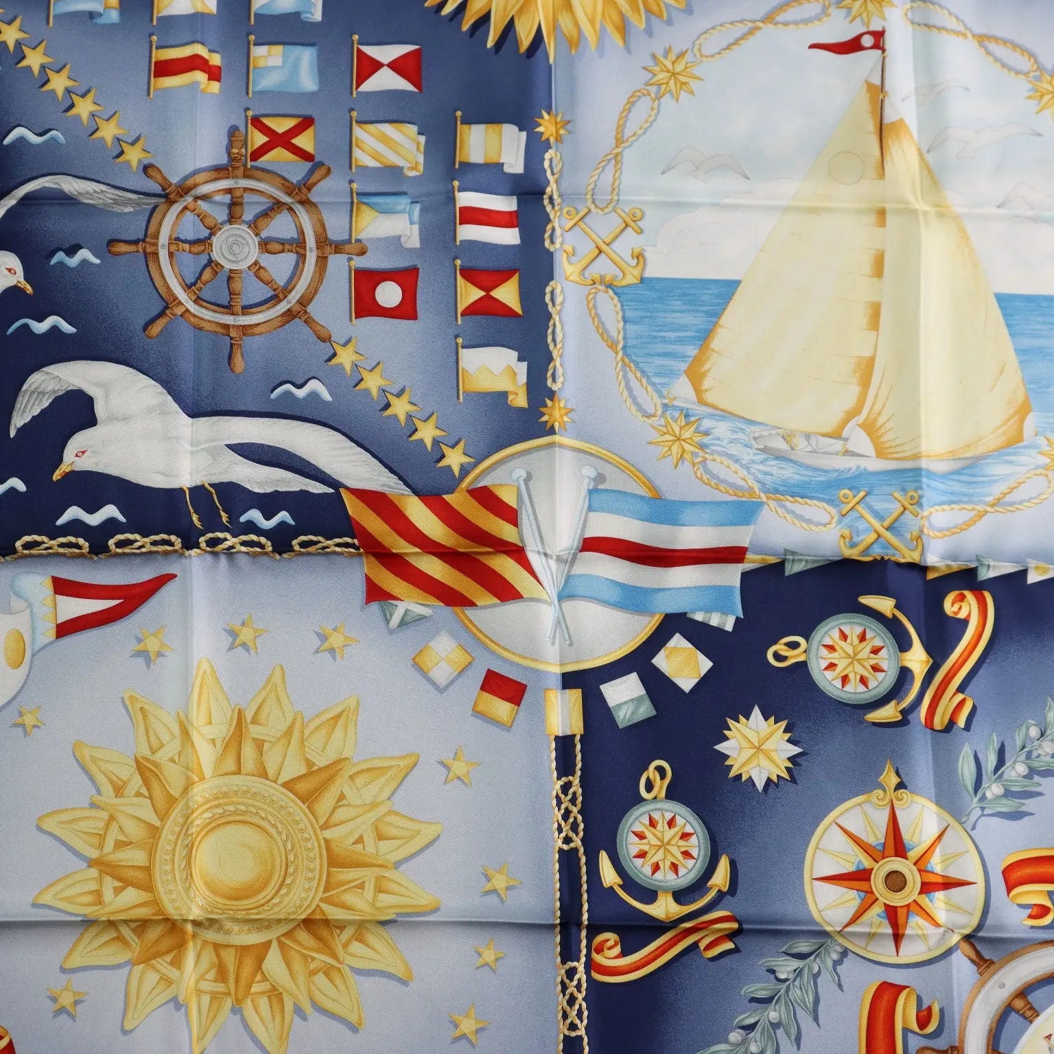 Ferragamo Vela Blu Scarf Pure Silk Yacht Capital Italy Second Hand - Pure Silk | Clothing & House Linens | Second hand
