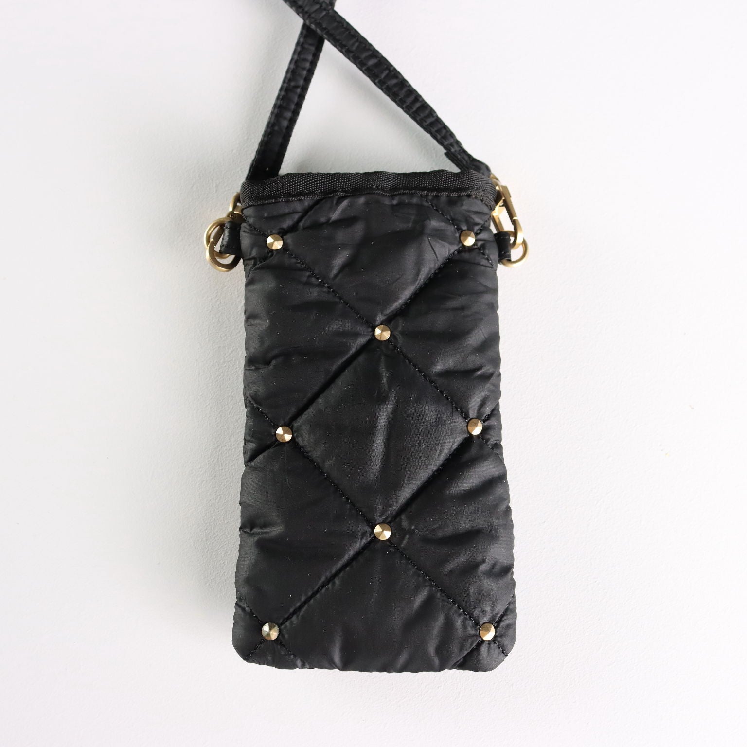  | Clothing & House Linens  Second hand