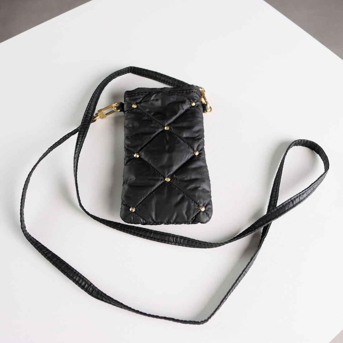  | Clothing & House Linens  Second hand