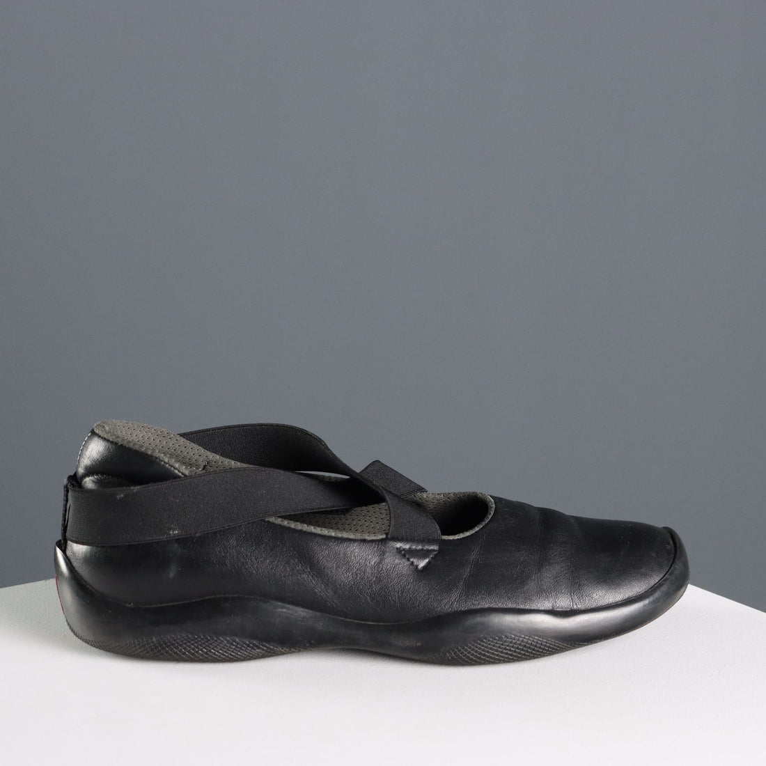  | Clothing & House Linens  Second hand