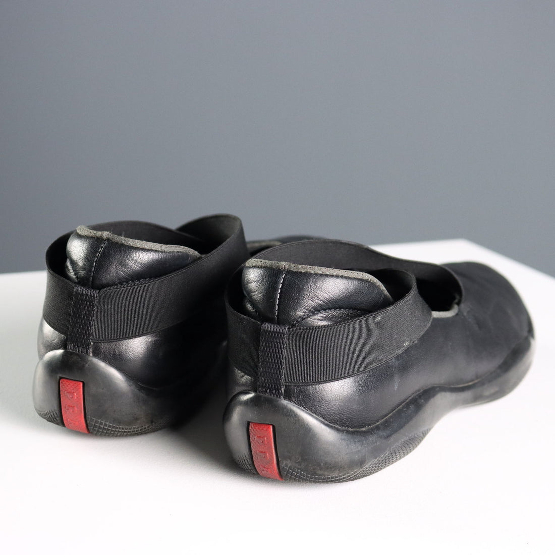  | Clothing & House Linens  Second hand