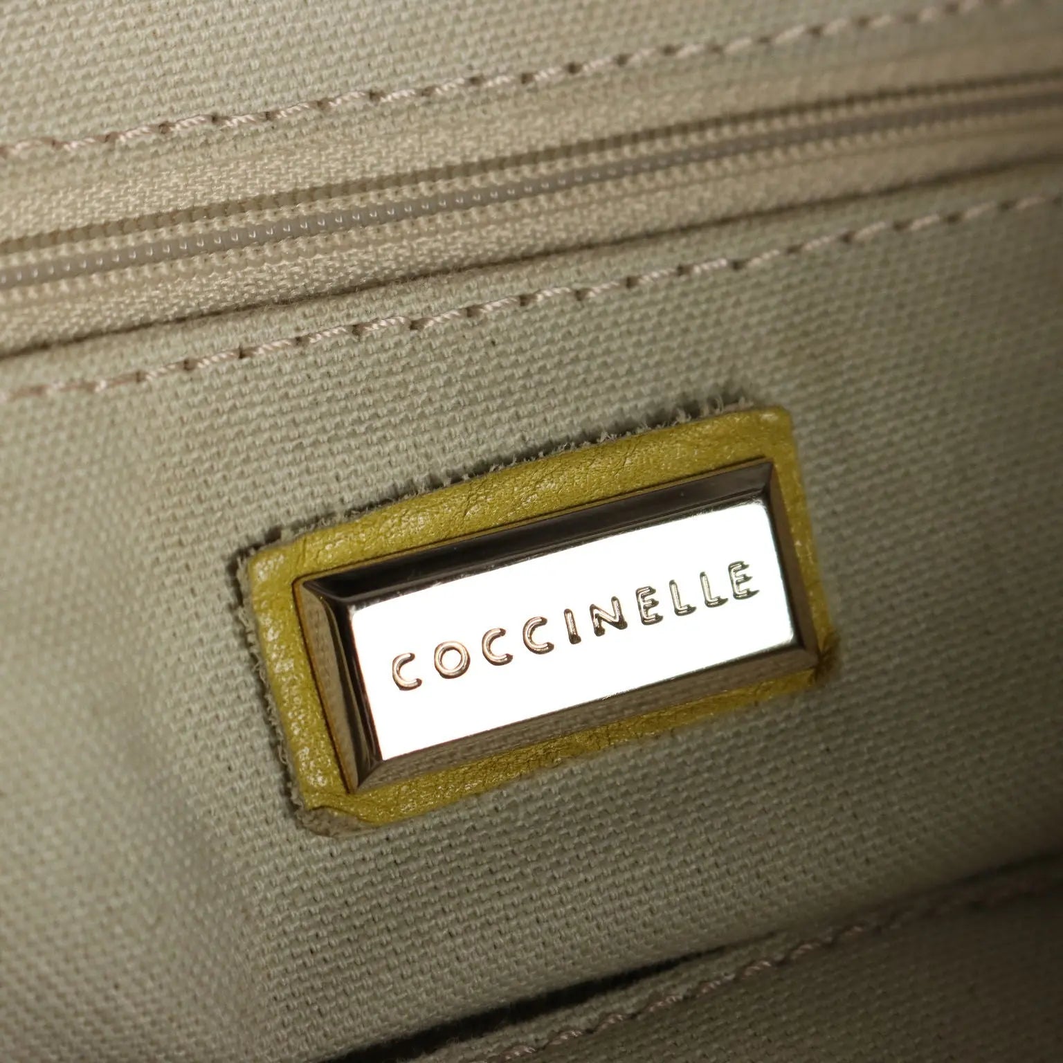 Coccinelle Handbag Genuine Leather Second Hand Dust Bag - Genuine Leather | Clothing & House Linens | Second hand