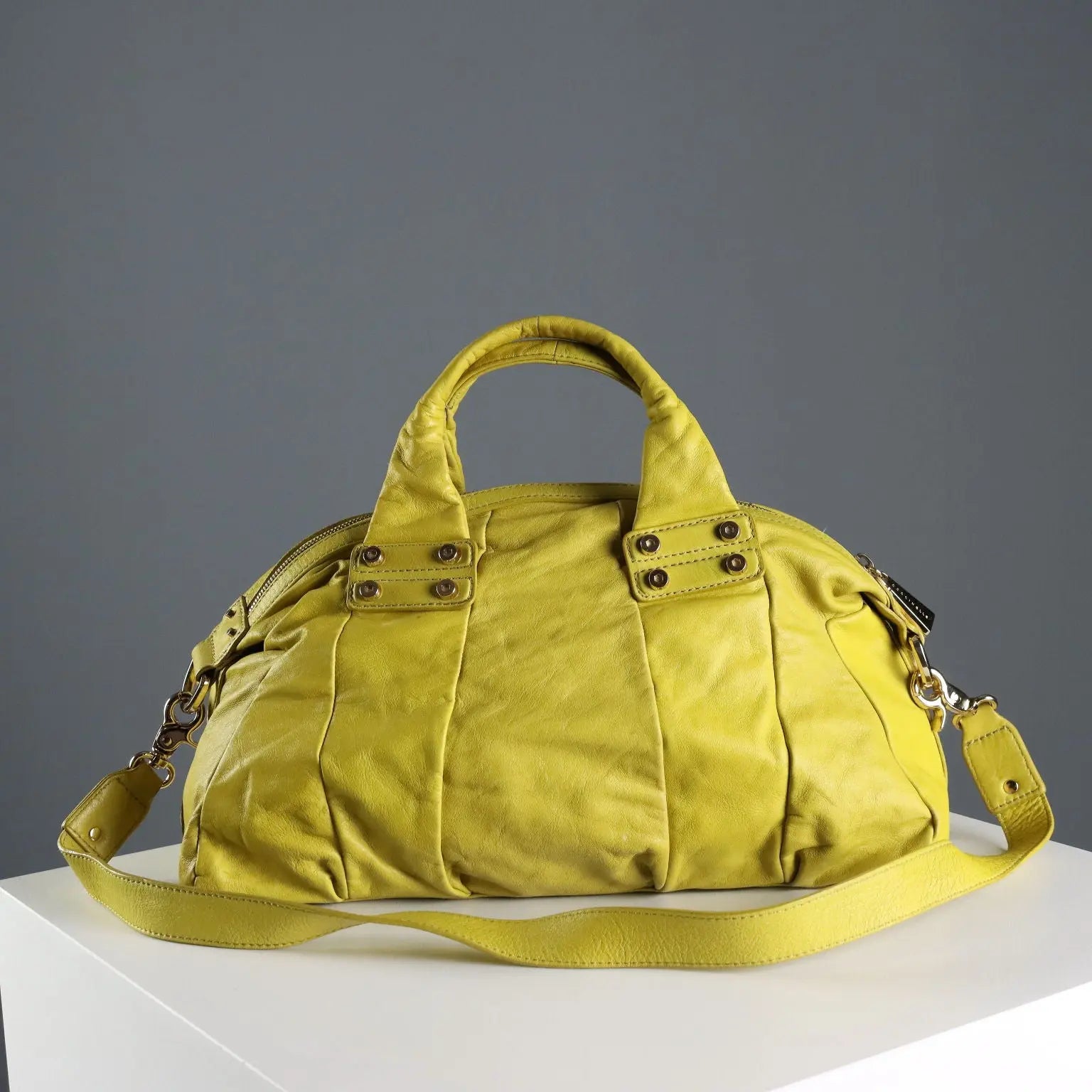 Coccinelle Handbag Genuine Leather Second Hand Dust Bag - Genuine Leather | Clothing & House Linens | Second hand