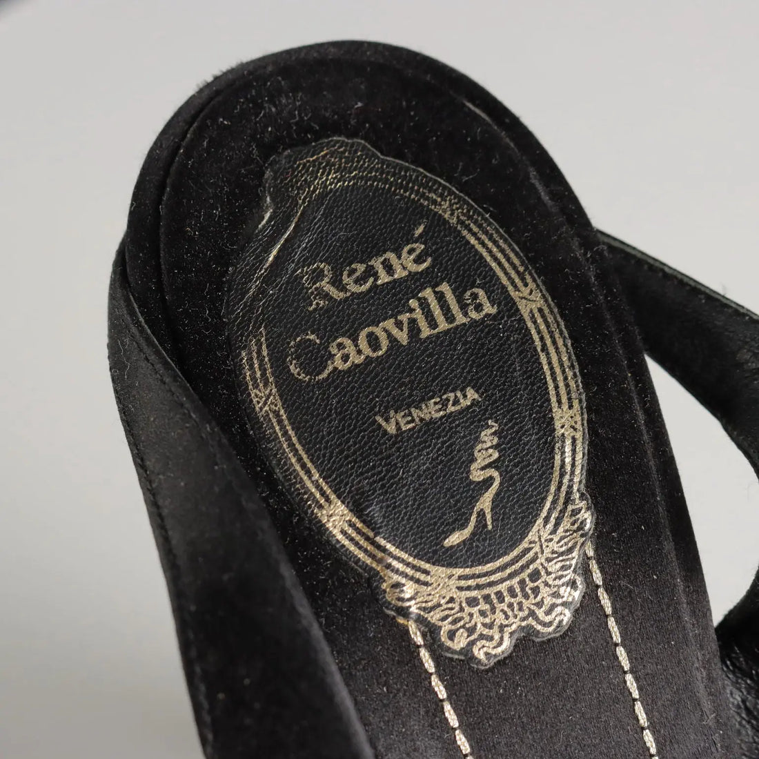 Rene Caovilla Sandals with Beads Leather Silk UK Size 6 Second Hand - UK Size 6 | Clothing & House Linens | Second hand