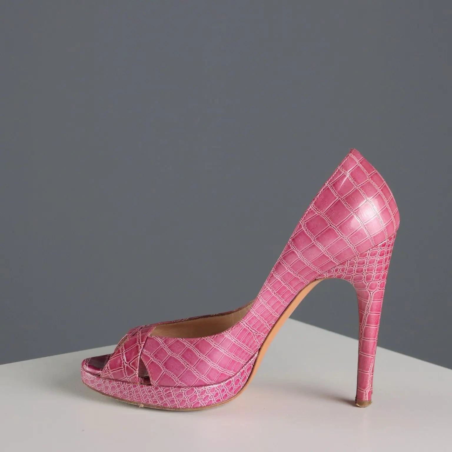 Casadei Pink Sandals Leather UK Size 3 Second Hand Italy Accessories - UK Size 3 | Clothing & House Linens | Second hand