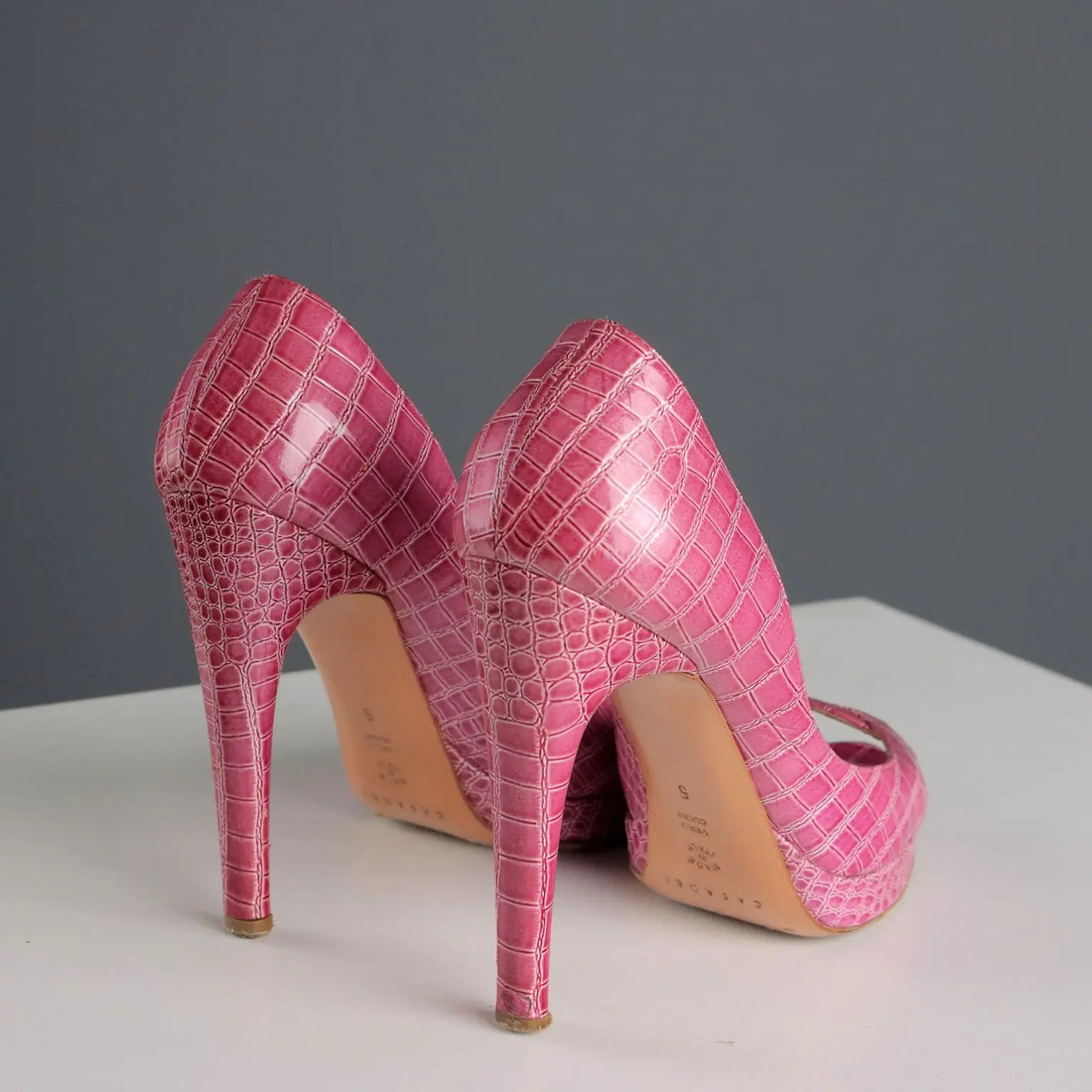 Casadei Pink Sandals Leather UK Size 3 Second Hand Italy Accessories - UK Size 3 | Clothing & House Linens | Second hand