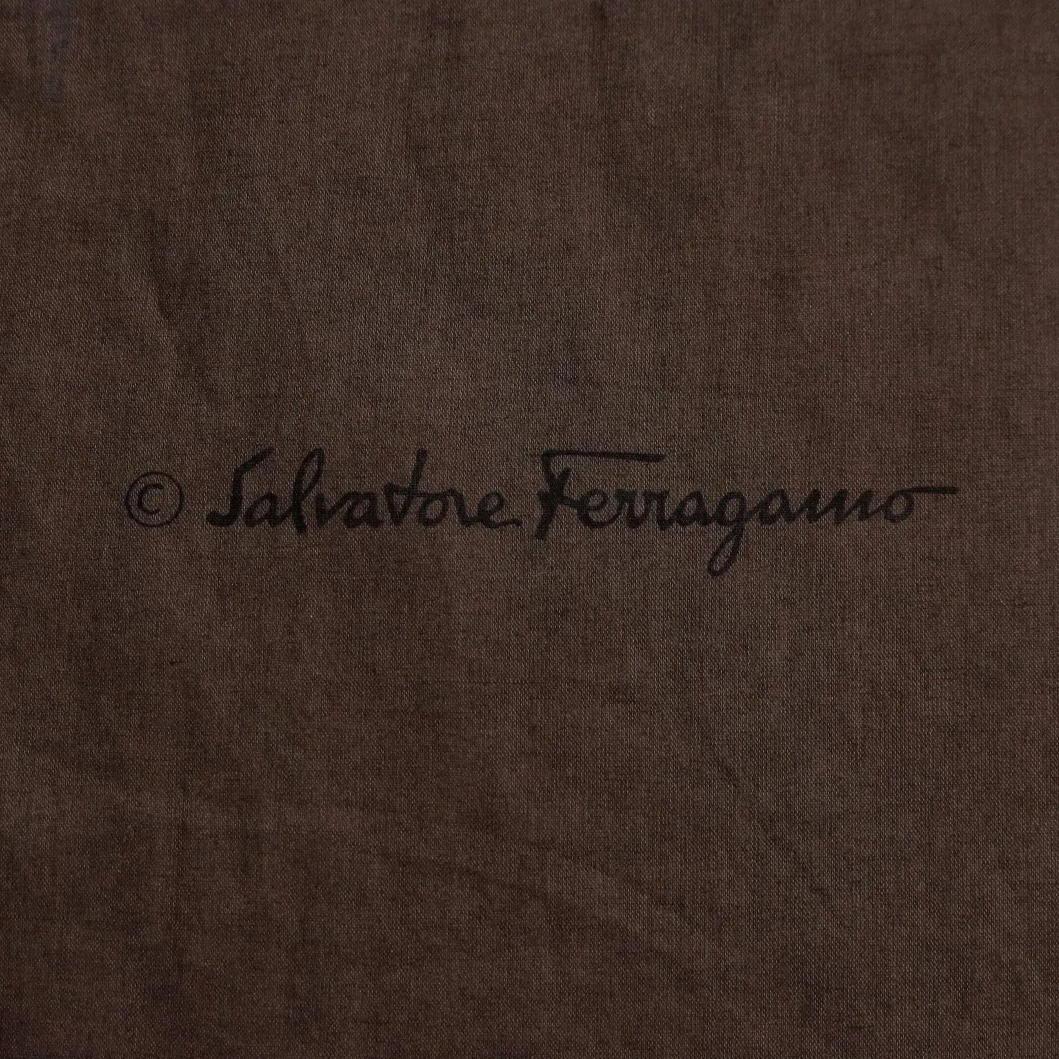 Ferragamo Scarf Pure Coloured Cotton Second Hand Italy - Pure Cotton | Clothing & House Linens | Second hand