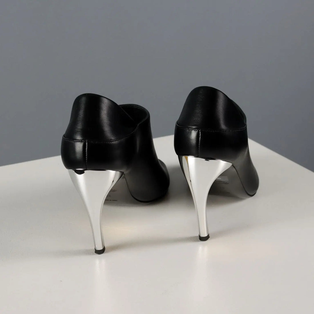 Alexander McQueen Ankle Boots Open Toe Leather UK Size 5 - UK Size 5 | Clothing & House Linens | Second hand