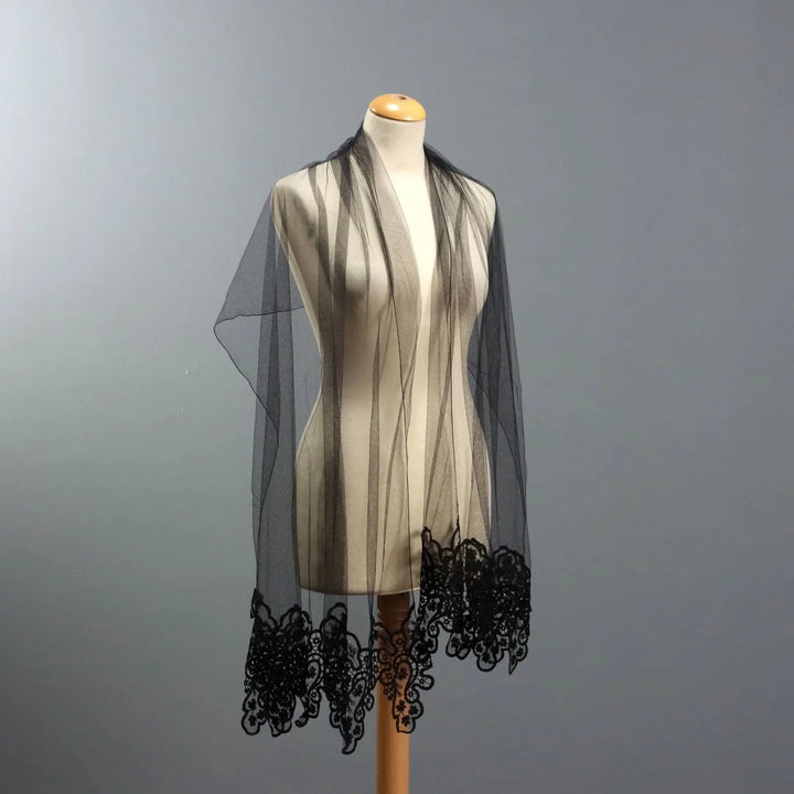 Giorgio Armani Stole Tulle Flower Lace Second Hand Italy | Clothing & House Linens | Second hand